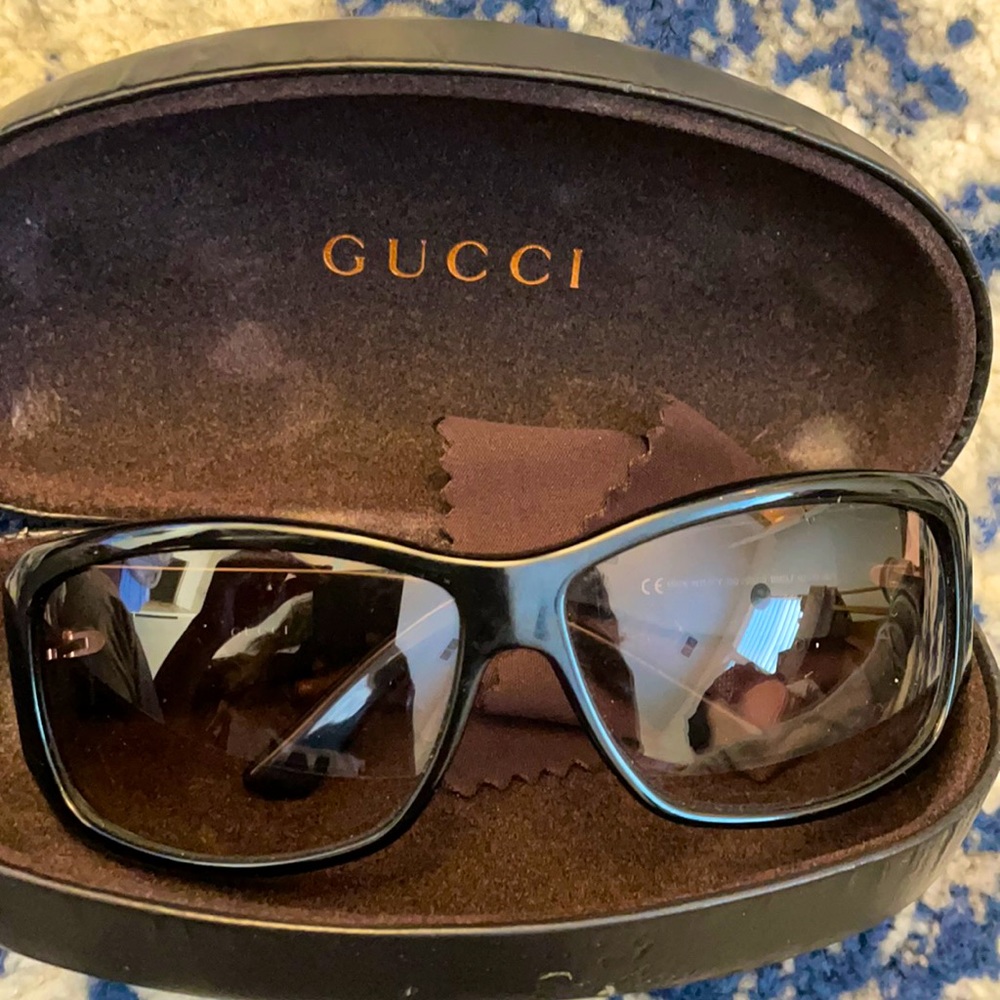 Gucci sunglasses